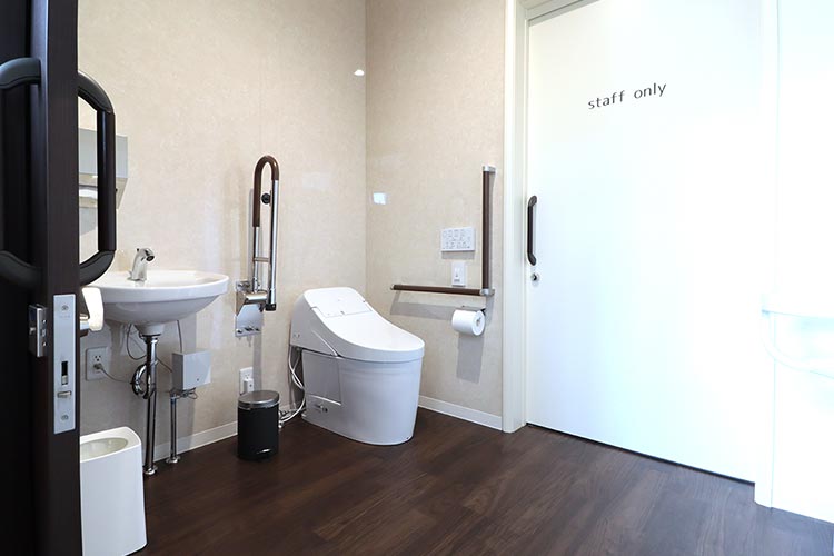 バリアフリートイレ